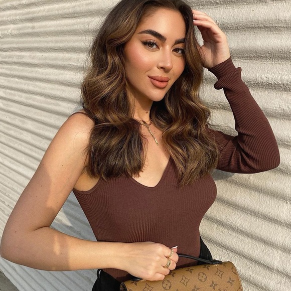 Zara Tops - Zara knit top